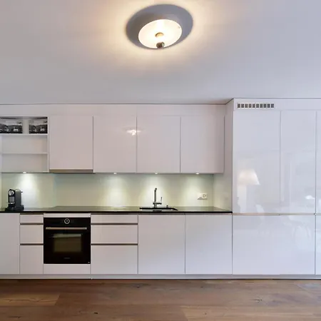 Krone Apartment *